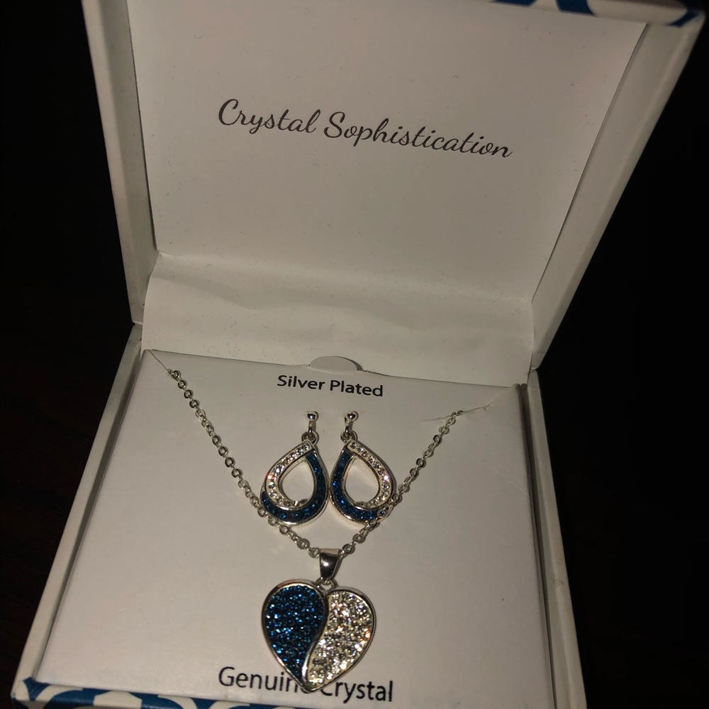 Crystal Sophistication Earring and Necklace Set